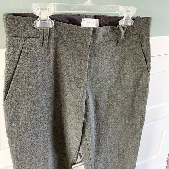 Gap True Straight 00R Stretch Work ankle pants. - Picture 4 of 6